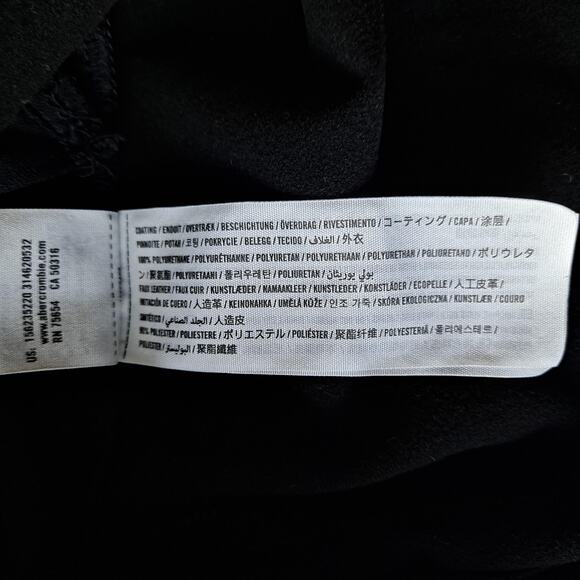 ABERCROMBIE Curve Love Vegan Leather 90s Straight Pant 35 20 ultra high rise - Picture 13 of 14